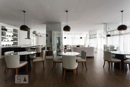 Apartamento para alugar com 68m², 2 quartos e 2 vagasSalão de festas