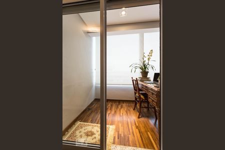 Apartamento para alugar com 68m², 2 quartos e 2 vagasSuíte