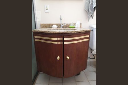 Apartamento para alugar com 30m², 1 quarto e 1 vagaGabinete do banheiro