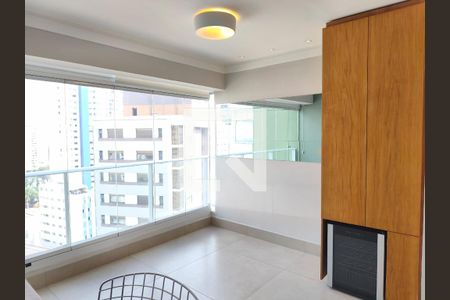 Varanda de apartamento à venda com 2 quartos, 66m² em Vila Mariana, São Paulo