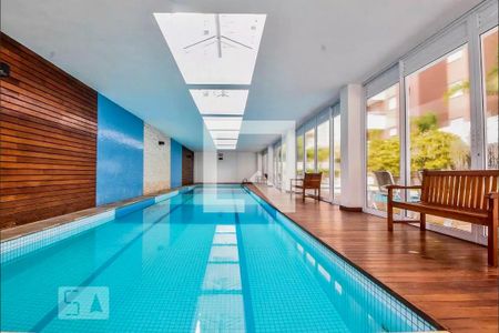 Apartamento à venda com 150m², 3 quartos e 2 vagasPiscina Coberta 