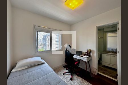 Apartamento à venda com 150m², 3 quartos e 2 vagasSuíte 2