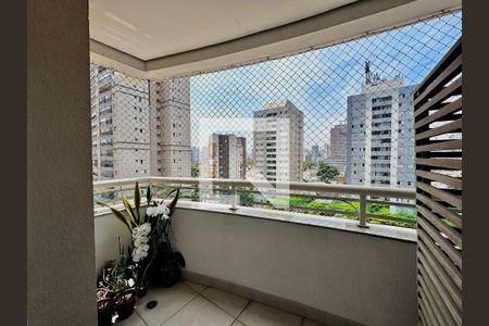 Apartamento à venda com 150m², 3 quartos e 2 vagasSacada Suíte 1