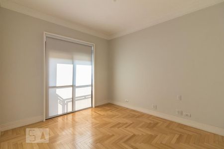 Apartamento à venda com 320m², 4 quartos e 4 vagasSuite 3