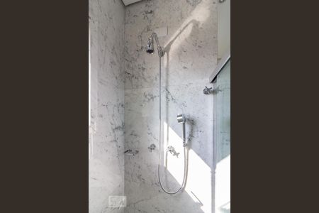 Apartamento à venda com 320m², 4 quartos e 4 vagasBanheiro da Suite 2