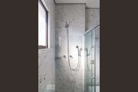 Apartamento à venda com 320m², 4 quartos e 4 vagasBanheiro da Suite 1