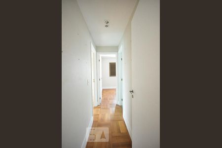 corredort de apartamento para alugar com 2 quartos, 98m² em Vila Andrade, São Paulo