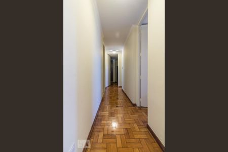 Corredor de apartamento à venda com 3 quartos, 139m² em Liberdade, São Paulo