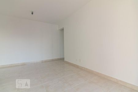 Sala de apartamento para alugar com 2 quartos, 70m² em Santo Antônio, São Caetano do Sul