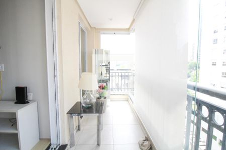 Sala - Varanda de kitnet/studio à venda com 1 quarto, 40m² em Vila Regente Feijó, São Paulo