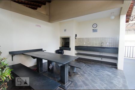 Apartamento para alugar com 57m², 2 quartos e 1 vagaDependências do prédio - churrasqueira