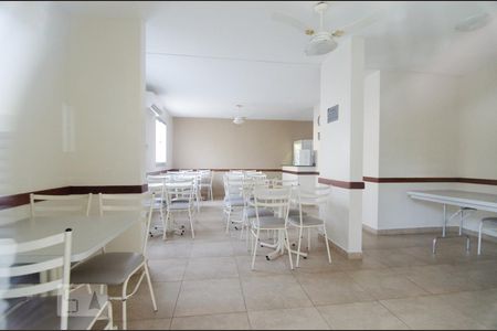 Apartamento para alugar com 57m², 2 quartos e 1 vagaDependências do prédio - Salão de festas