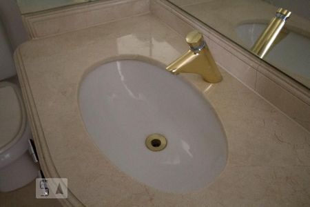 Pia de apartamento para alugar com 4 quartos, 194m² em Vila Mariana, São Paulo