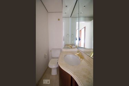 Lavabo de apartamento para alugar com 4 quartos, 194m² em Vila Mariana, São Paulo