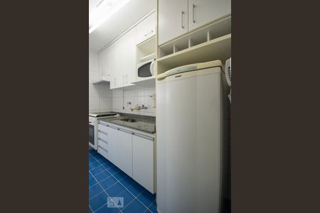 Cozinha de apartamento para alugar com 1 quarto, 39m² em Santo Amaro, São Paulo