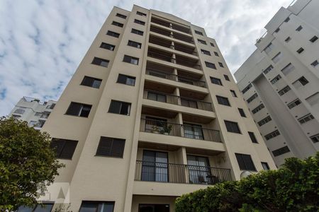 Apartamento para alugar com 66m², 2 quartos e 1 vagaFachada