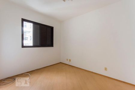 Quarto 02 de apartamento para alugar com 2 quartos, 66m² em Lapa, São Paulo