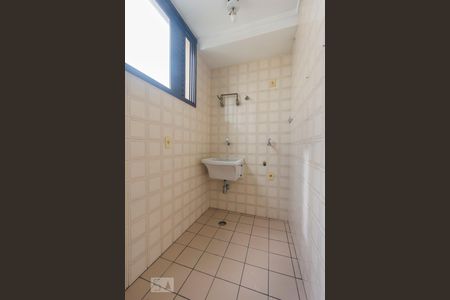 Apartamento para alugar com 66m², 2 quartos e 1 vagaArea de serviço