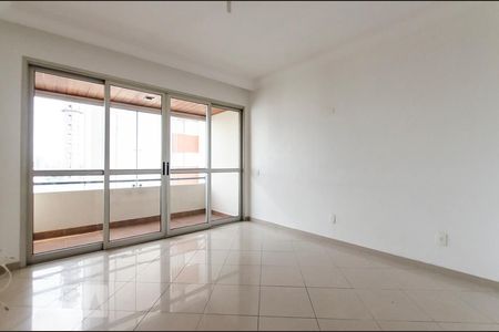 Sala de apartamento para alugar com 3 quartos, 80m² em Jardim das Acácias, São Paulo