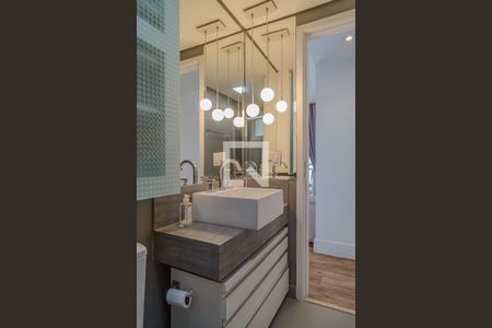 Apartamento à venda com 80m², 2 quartos e 2 vagas Apartamento à venda com 80m², 2 quartos e 2 vagasBanheiro Social