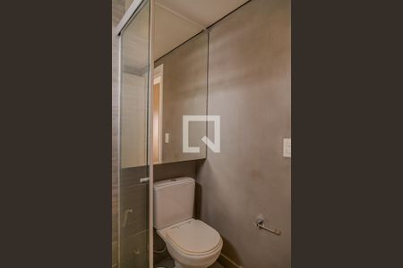 Apartamento à venda com 80m², 2 quartos e 2 vagas Apartamento à venda com 80m², 2 quartos e 2 vagasBanheiro da Suíte