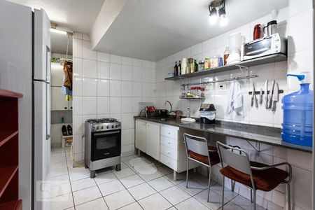Apartamento à venda com 118m², 3 quartos e sem vagaCozinha