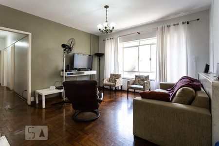 Sala de apartamento à venda com 3 quartos, 118m² em Jardim Europa, São Paulo
