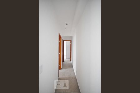 corredor	 de apartamento para alugar com 2 quartos, 50m² em Jardim Ampliação, São Paulo