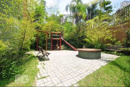 Apartamento para alugar com 50m², 2 quartos e 1 vagaplayground