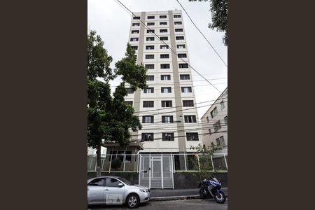 Apartamento para alugar com 77m², 2 quartos e sem vaga Apartamento para alugar com 77m², 2 quartos e sem vagaFachada