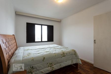 Quarto 1 de apartamento para alugar com 2 quartos, 77m² em Planalto Paulista, São Paulo
