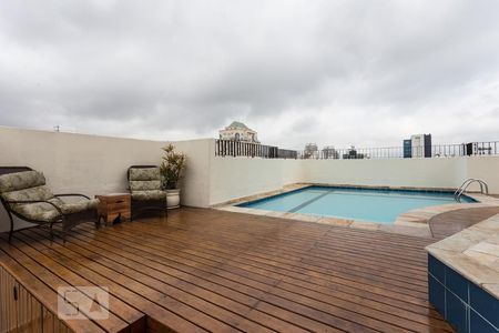 Apartamento para alugar com 37m², 1 quarto e 1 vaga Apartamento para alugar com 37m², 1 quarto e 1 vagaPiscina