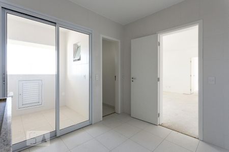 Apartamento para alugar com 108m², 3 quartos e 3 vagas Apartamento para alugar com 108m², 3 quartos e 3 vagasCozinha