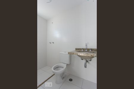 Apartamento para alugar com 108m², 3 quartos e 3 vagas Apartamento para alugar com 108m², 3 quartos e 3 vagasBanheiro da suíte 2