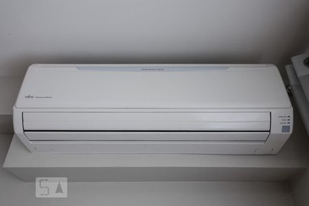 Sala de kitnet/studio à venda com 1 quarto, 48m² em Brooklin Paulista, São Paulo