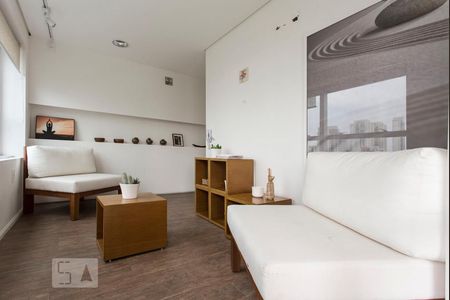 Studio à venda com 48m², 1 quarto e 1 vagaSpa