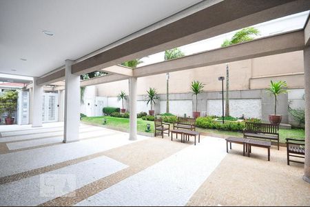 Apartamento para alugar com 64m², 2 quartos e 2 vagasárea externa