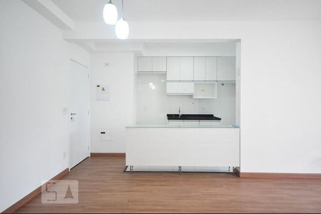 Apartamento para alugar com 64m², 2 quartos e 2 vagascozinha