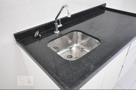 Apartamento para alugar com 64m², 2 quartos e 2 vagasdetalhe da cozinha
