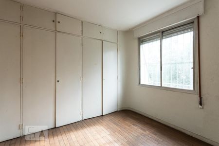 Apartamento à venda com 150m², 3 quartos e 1 vaga Apartamento à venda com 150m², 3 quartos e 1 vagaSuíte