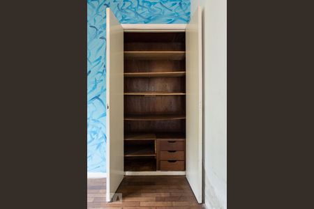 Apartamento à venda com 150m², 3 quartos e 1 vaga Apartamento à venda com 150m², 3 quartos e 1 vagaQuarto 2