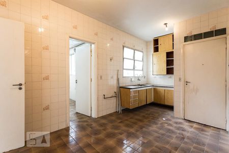 Apartamento à venda com 150m², 3 quartos e 1 vaga Apartamento à venda com 150m², 3 quartos e 1 vagaCozinha