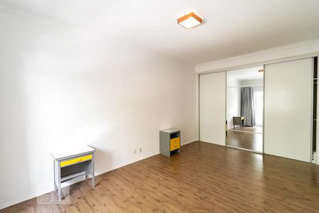 Apartamento à venda com 167m², 3 quartos e 1 vaga Apartamento à venda com 167m², 3 quartos e 1 vagaSuíte