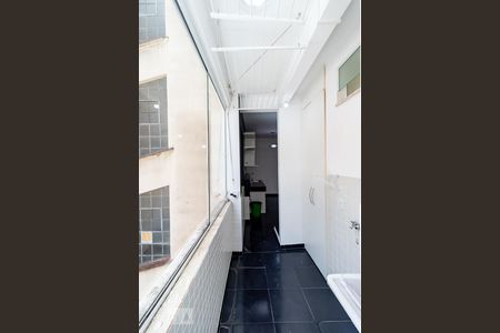 Apartamento à venda com 167m², 3 quartos e 1 vaga Apartamento à venda com 167m², 3 quartos e 1 vagaÁrea de serviço