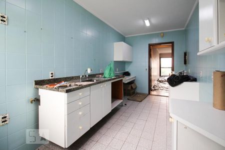 Apartamento para alugar com 100m², 3 quartos e 2 vagasCozinha
