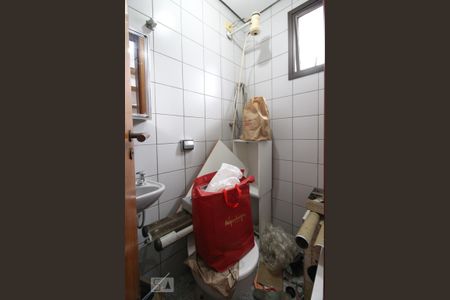 Apartamento para alugar com 100m², 3 quartos e 2 vagasBanheiro de Serviço