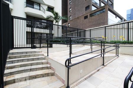 Apartamento para alugar com 100m², 3 quartos e 2 vagasEntrada