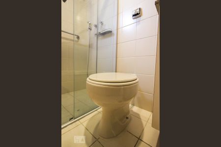 Apartamento para alugar com 100m², 3 quartos e 2 vagasBanheiro da Suíte 2