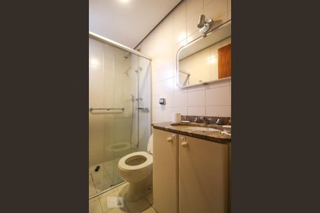 Apartamento para alugar com 100m², 3 quartos e 2 vagasBanheiro da Suíte 2