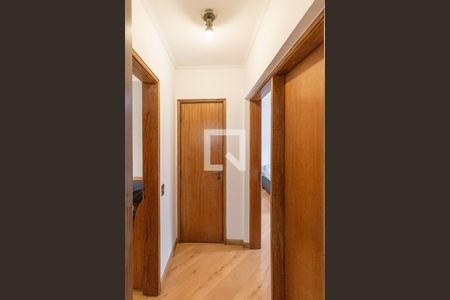 Corredor de apartamento para alugar com 2 quartos, 68m² em Vila Olímpia, São Paulo